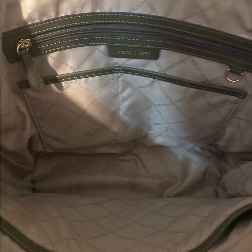 Michael Kors Dark Green Tote Bag - Picture 3 of 3